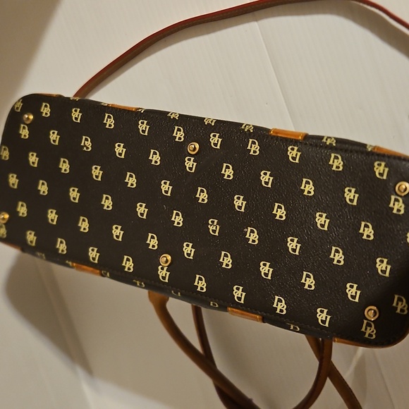 Vintage Dooney & Bourke Black Monogram Canvas Boston Bag - Picture 6 of 12